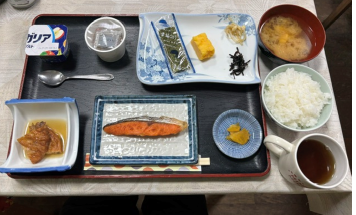 ２２日　朝食